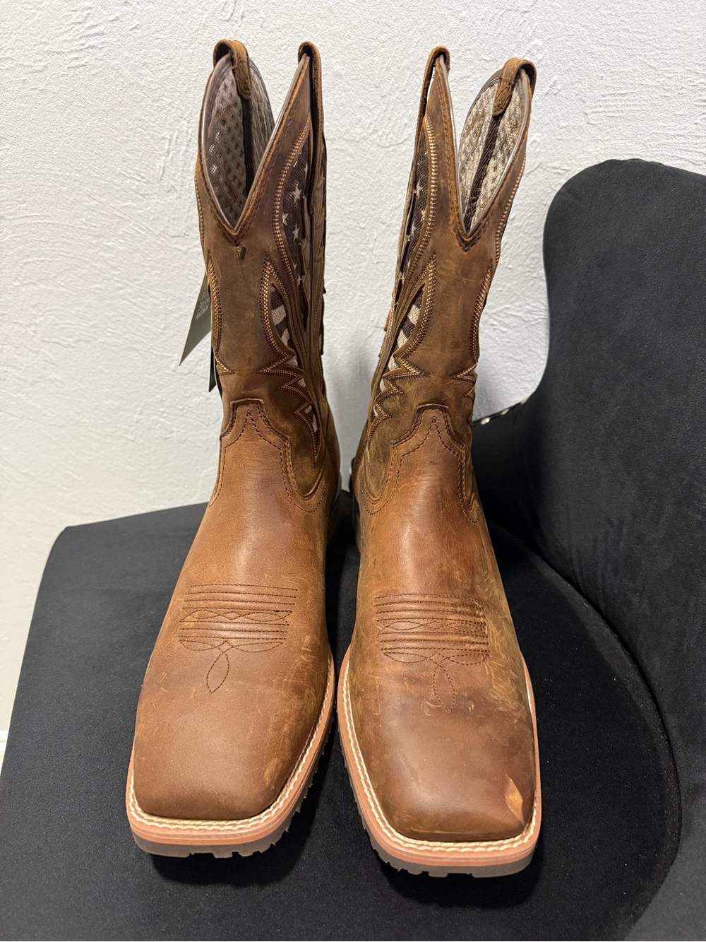 Ariat Brown Leather Cowboy Boots with Flag-Inspired Shaft - Picture 3 of 14